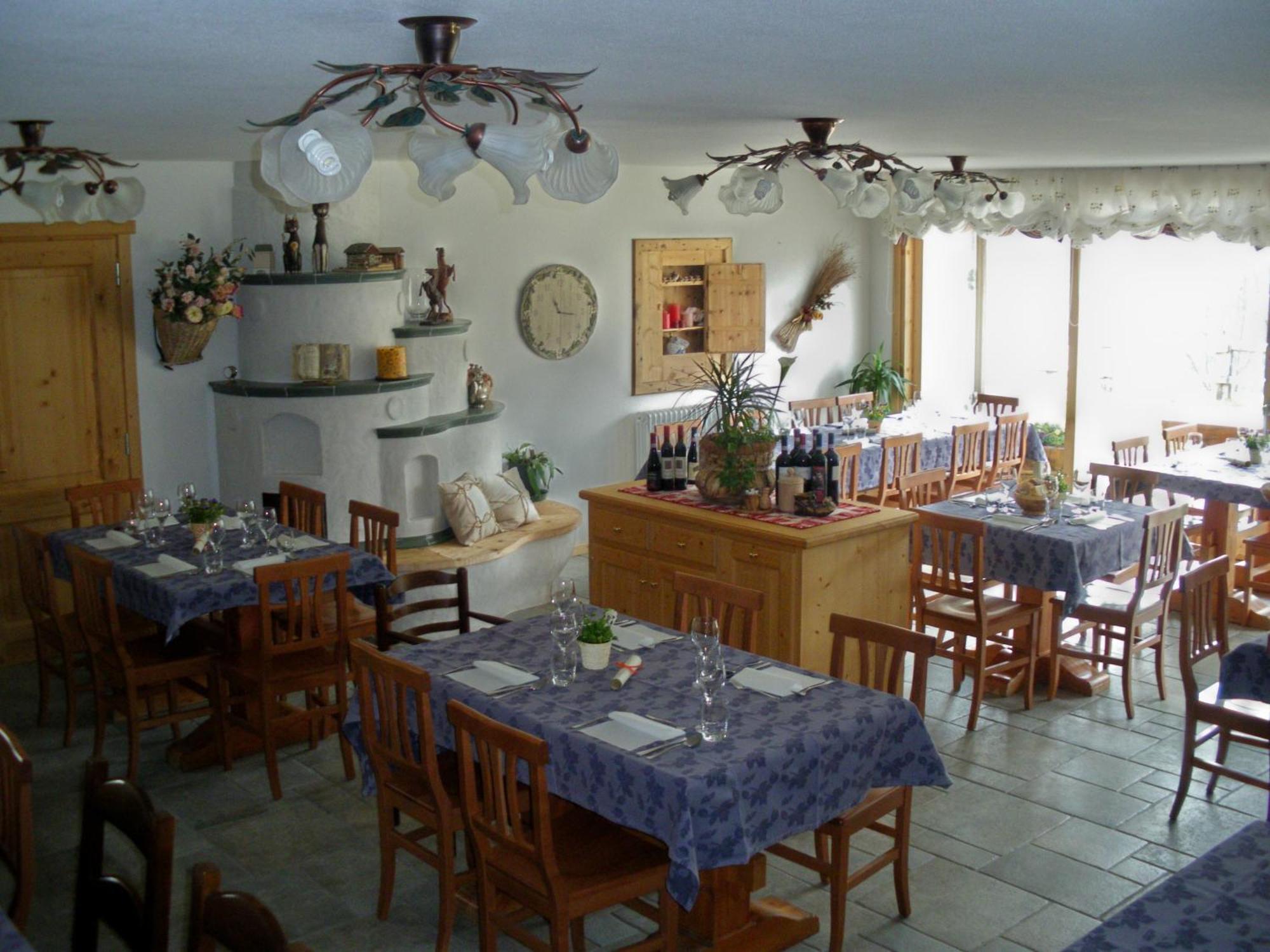 Agriturismo Raethia Isolaccia Exterior foto